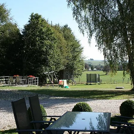 Semesterbostad Altes Backhaus Montenau